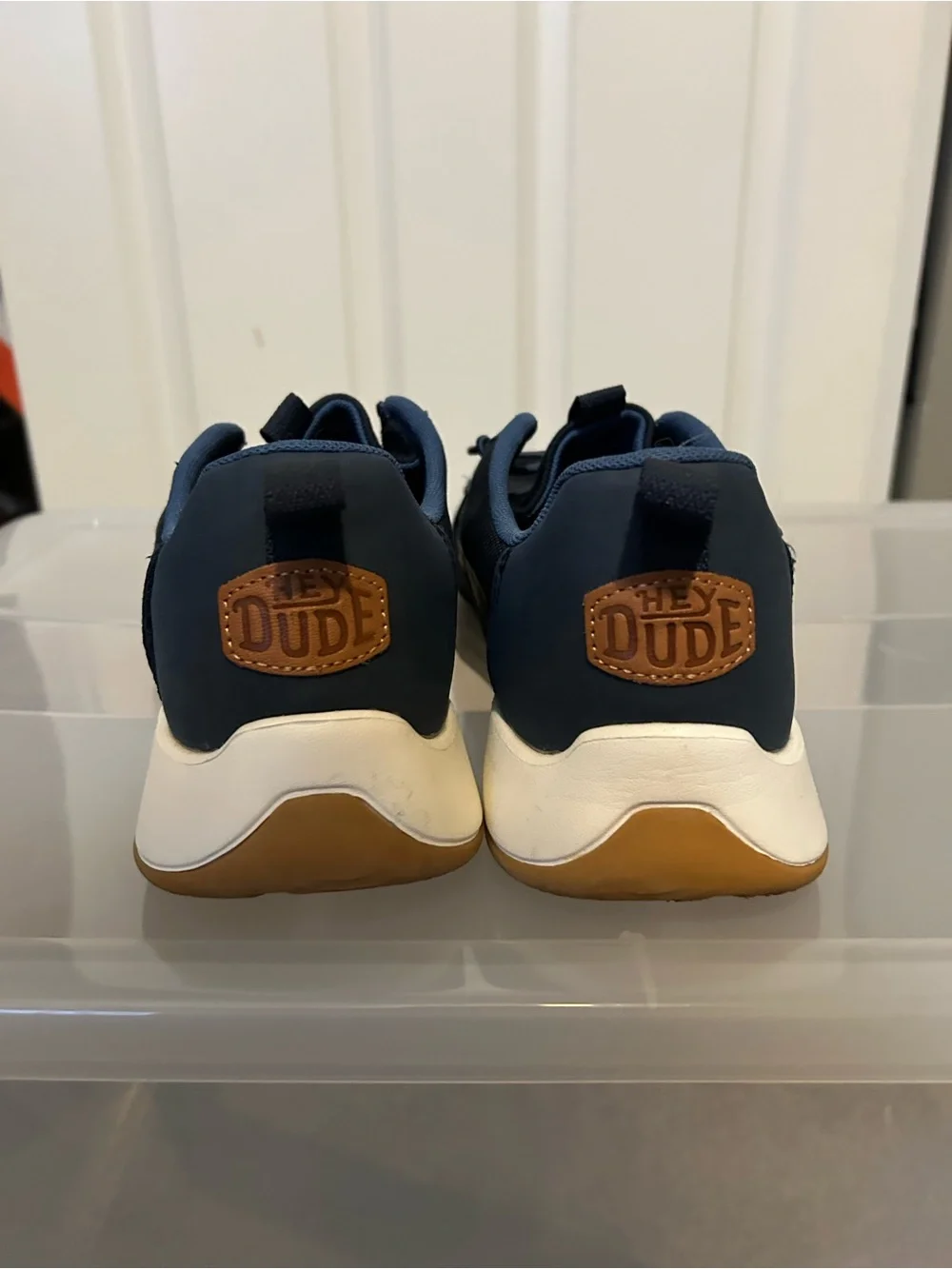 Hey Dude like new